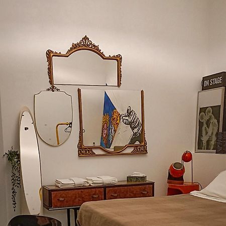 Mr Square Apartment Катанія Екстер'єр фото