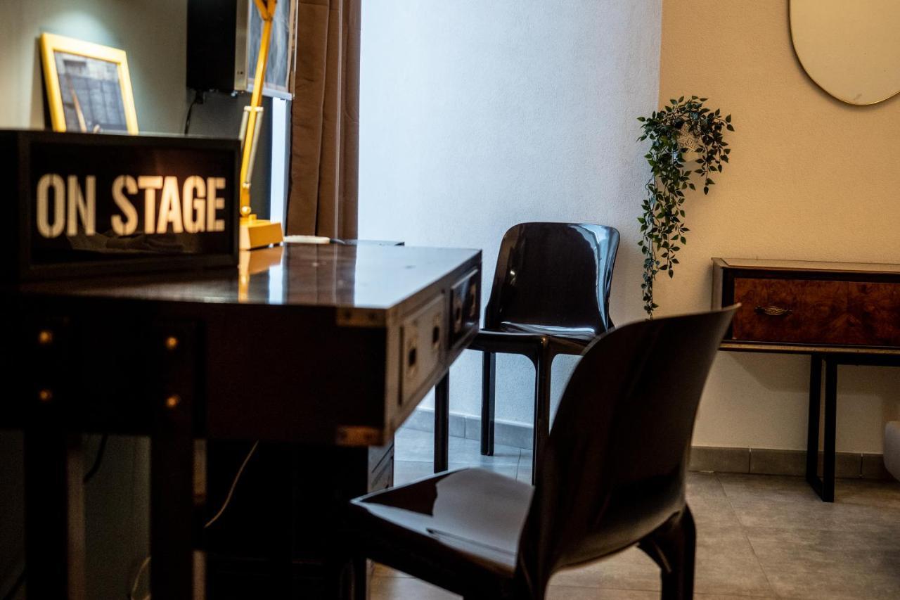 Mr Square Apartment Катанія Екстер'єр фото